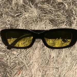 Y2K style Retro Rectangle Sunglasses Women Girls Vintage Eyewear Wide Fashion